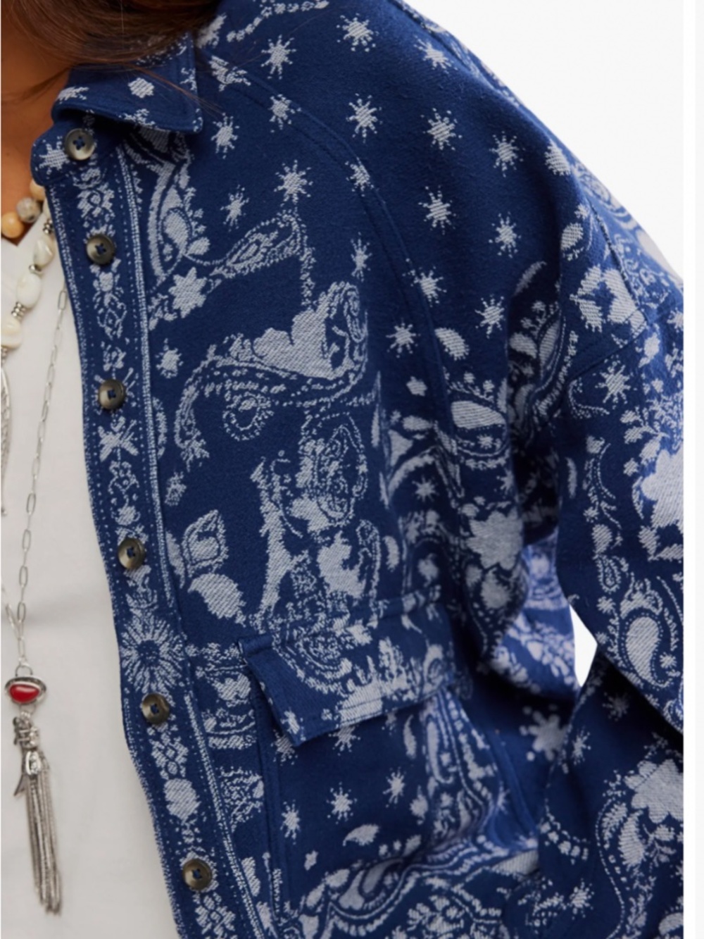 We The Free Bandana Jacquard Shirt Jacket in Indigo Blue Sz M NWT $198R - Picture 6 of 11